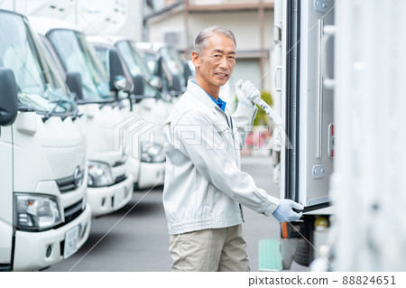 高級男性貨運業務 88824651