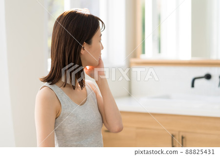 女生 女孩 女性 88825431