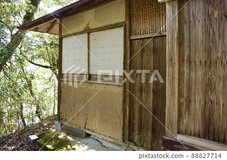 An old child protection shrine in Gassantoda Castle An old child protection shrine in Gassantoda Castle 88827714