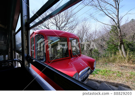 四國 88 位 85 號 Gokenzan Kanjizaiin 纜車前往藥栗寺 四國 88 位 85 號 Gokenzan Kanjizaiin 纜車前往藥栗寺 88829203