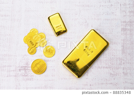 Gold bar Gold bar 88835348