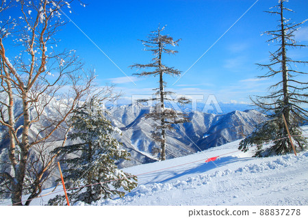 Scenery from the snowy mountain ski resort Scenery from the snowy mountain ski resort 88837278
