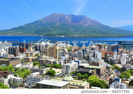 [Kagoshima Prefecture] Kagoshima cityscape and Sakurajima seen from Shiroyama Park Observatory 88837392
