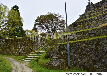 100 Fine Castles of Japan, Iwamura Castle, 6-tiered wall 100 Fine Castles of Japan, Iwamura Castle, 6-tiered wall 88839820