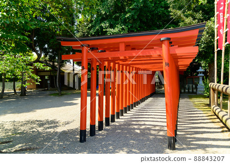 Inari Shrine "Fresh Green Garden Landscape" Tourist Attractions Suizenji Jojuen Japan, Kyushu, Kumamoto Prefecture 88843207