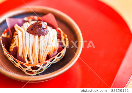 萬寶龍日式和服 [時令甜點圖片] 88850121