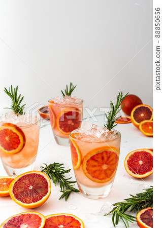 Refreshing drink with blood oranges Refreshing drink with blood oranges 88850656