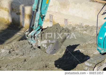 Excavator car construction site excavation hole powerful 88851857