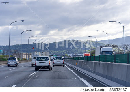 公路駕駛圖片 88852487