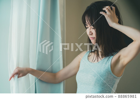 醒來 睡醒 早晨 88865981