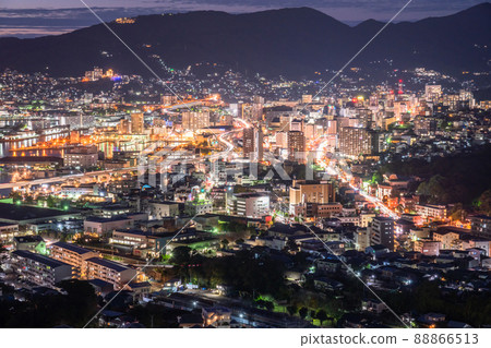 《長崎縣》佐世保市中心夜景、天神山公園景 88866513