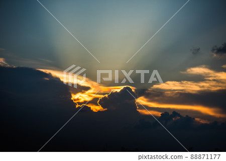 Beautiful iridescent cloud, Irisation or rainbow cloud on sky Beautiful iridescent cloud, Irisation or rainbow cloud on sky 88871177