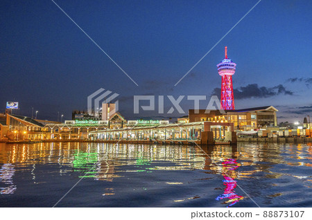 博多港塔灣畔廣場 88873107