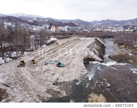 Snow deposit area (aerial view) 88873165