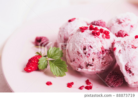 Berry ice cream ice cream image material 88873719