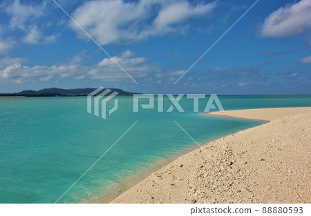 Beach of Kumejima Hate 88880593