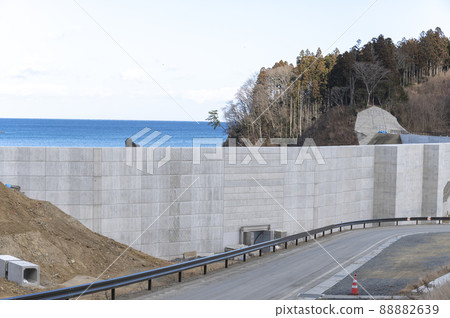 Tide breakage construction Tide breakage construction 88882639