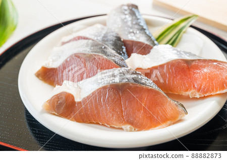 北海道鹽鱒魚 88882873