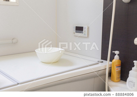 帶封閉蓋的浴缸 88884806