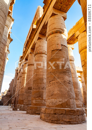 Row of massive Colums of the great Hypostyle Hall in Kanak Temple. 88886711