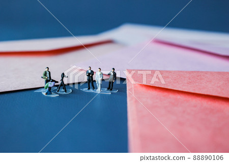 Wedding image (groom, bride, relatives, friends) Wedding image (groom, bride, relatives, friends) 88890106