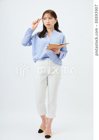 商務休閒年輕女性時尚 88893907