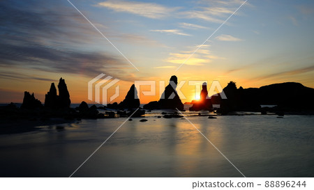 Hashima Rock 88896244