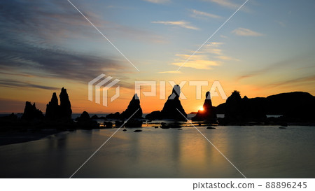 Hashima Rock 88896245