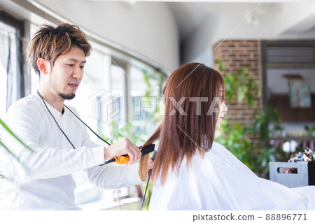 美髮師 美髮師 美髮師 直發 女人 88896771