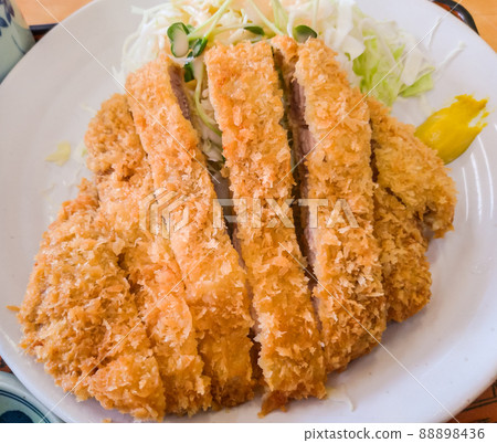 美味的豬排 88898436