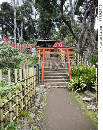 Maruyama Zuishin Inari Daimeijin Torii 88898846