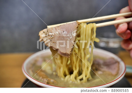 Rich Niboshi 拉麵叉燒(青森縣) Rich Niboshi 拉麵叉燒(青森縣) 88900585