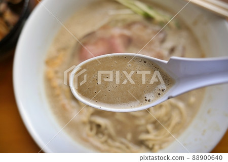Creamy rich niboshi ramen soup (Aomori prefecture) Creamy rich niboshi ramen soup (Aomori prefecture) 88900640