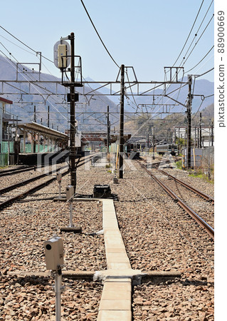 JR大月站和211號線（山梨縣大月站） 88900669