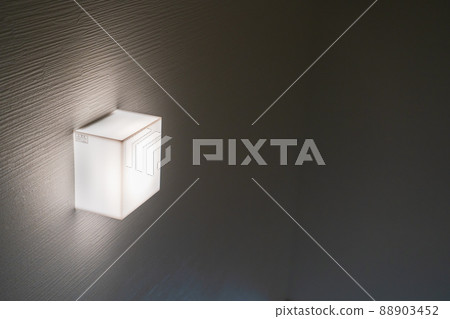 房間內的照明設備 房間內的照明設備 88903452