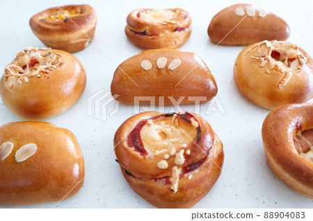 Various handmade bread 88904083