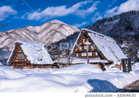 《岐阜縣》積雪的白川鄉/冬季合掌祖村 88904630
