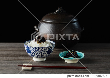Japanese food image Konbu rice companion 88906924