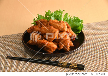 Deep fried chicken Deep fried chicken 88907301