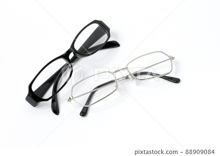 Eyeglasses, lifestyle, eyeglasses, glasses, frames, daily necessities, glasses, lenses, eyesight, eyes Eyeglasses, lifestyle, eyeglasses, glasses, frames, daily necessities, glasses, lenses, eyesight, eyes 88909084