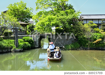 Yanagawa City, a landscape with a digging, Yanagawa Castle Moat Water Gate 88915709