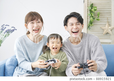 Family video game living room 88915921