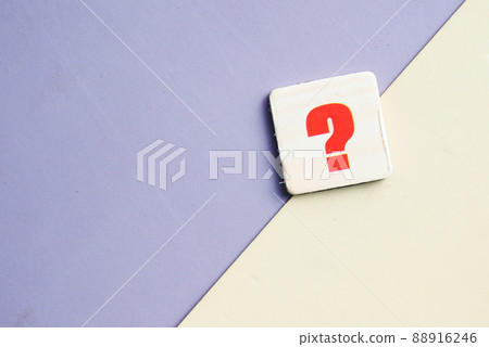 question mark on a pink background with copy space  88916246