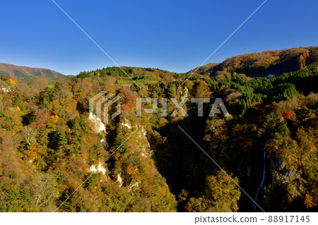 大分縣玖須郡九重町九重夢大吊橋景觀(11月) 大分縣玖須郡九重町九重夢大吊橋景觀(11月) 88917145