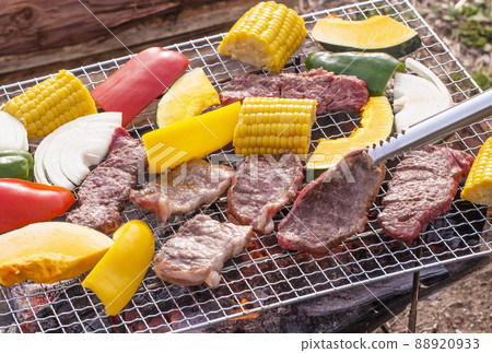 BBQ grilled meat BBQ camping rice grilled charcoal grilled image material BBQ grilled meat BBQ camping rice grilled charcoal grilled image material 88920933