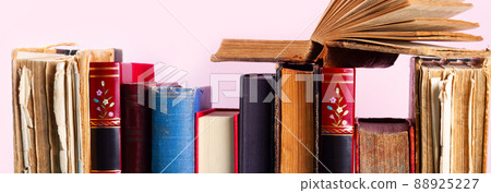 Pile of old books 88925227