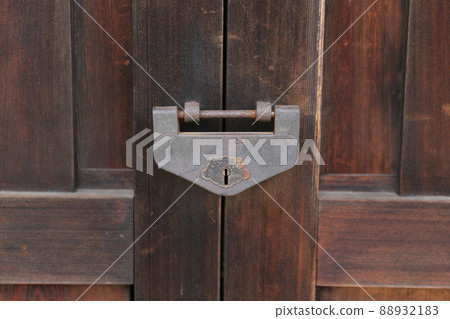 [Old Japanese door with lock] 88932183