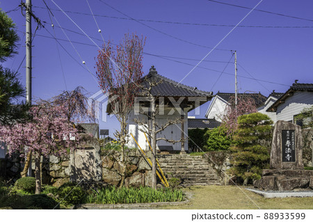 Miyoshi History Michi Stone Pavement Street Senpo-ji Temple Miyoshi City, Hiroshima Prefecture Miyoshi History Michi Stone Pavement Street Senpo-ji Temple Miyoshi City, Hiroshima Prefecture 88933599
