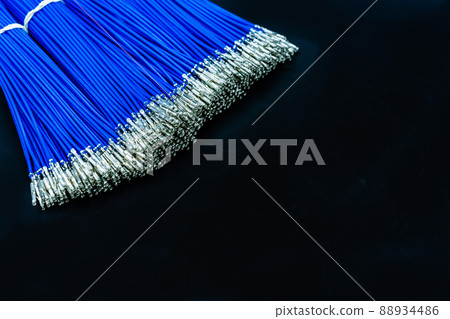 Wires connected to the machine 88934486