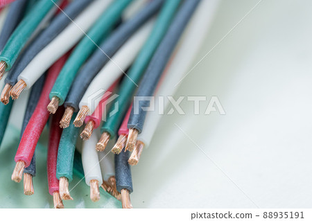 Wires that connect to the machine Wires that connect to the machine 88935191